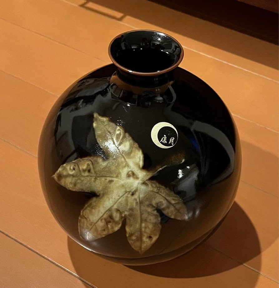 Amazon｜康月造 花瓶 細口 黒 箱付き｜花立・華瓶 オンライン通販